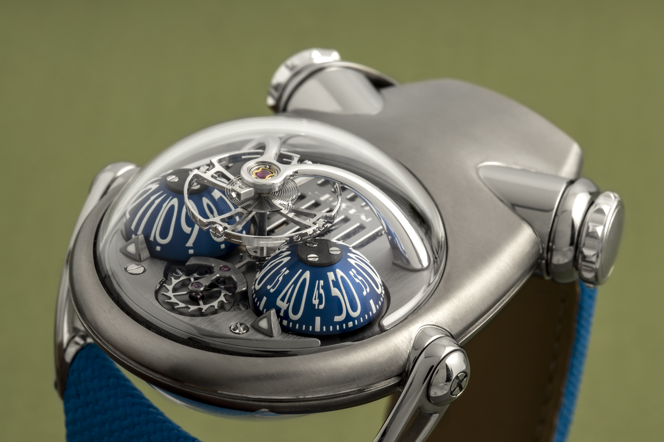 MB&F HM10 Thunderbolt